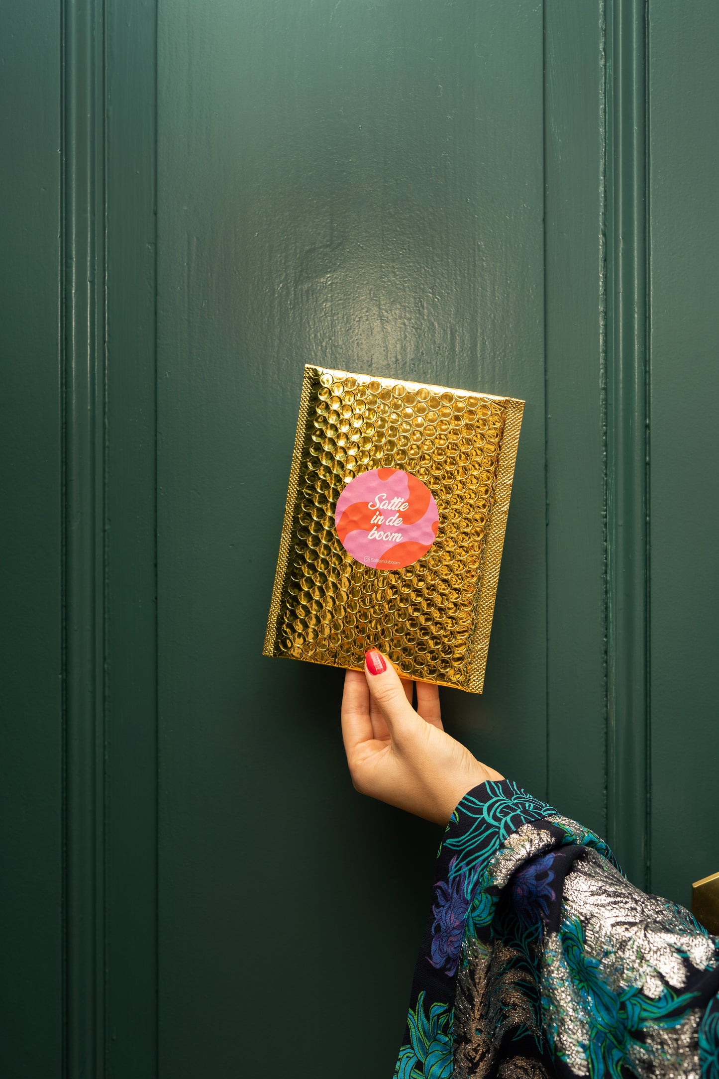 LIMITED EDITION: Sattie-kugle af guld